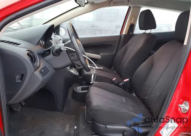 JM1DE1KY7E0180774: 76693845