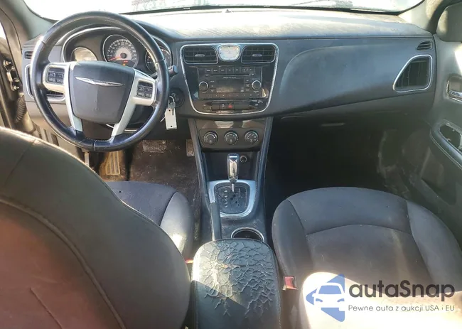 1C3CCBBBXDN610130: 76597355