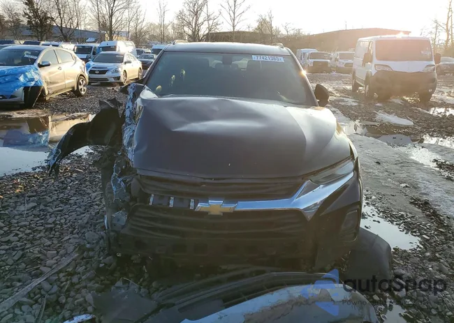 3GNKBHRSXLS622387: 77421365