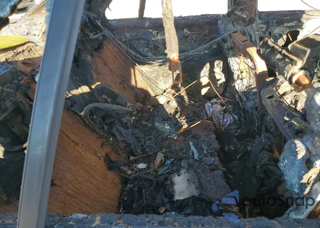 1G6KY5490XU914665: 78229785