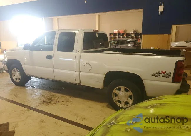 1GCEK19B16Z257375: 76947775