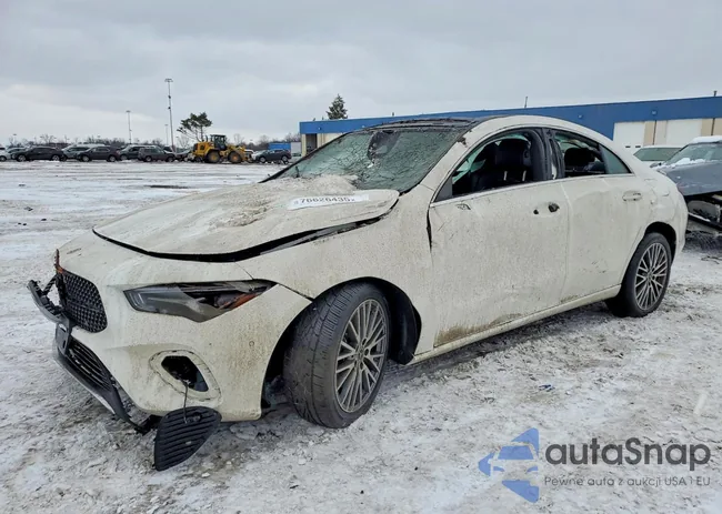 W1K5J4HB9SN515543: 76626435