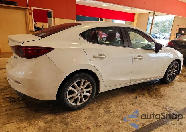 JM1BM1V73E1138898: 73709095