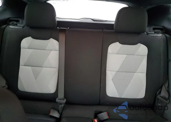 KL77LGEP9TC010319: 76833655