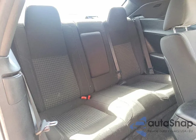 2C3CDZAG1JH218533: 78660715