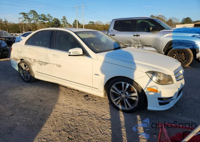 WDDGF4HB7CA617524: 76698325