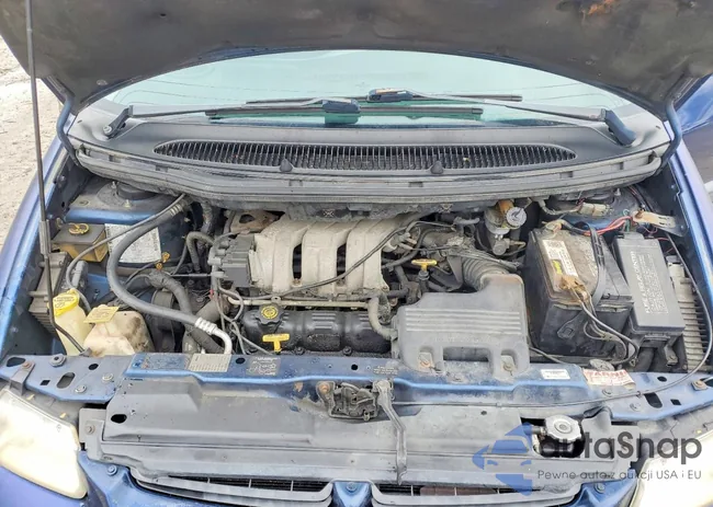 2B4GP44G8YR733033: 79058805