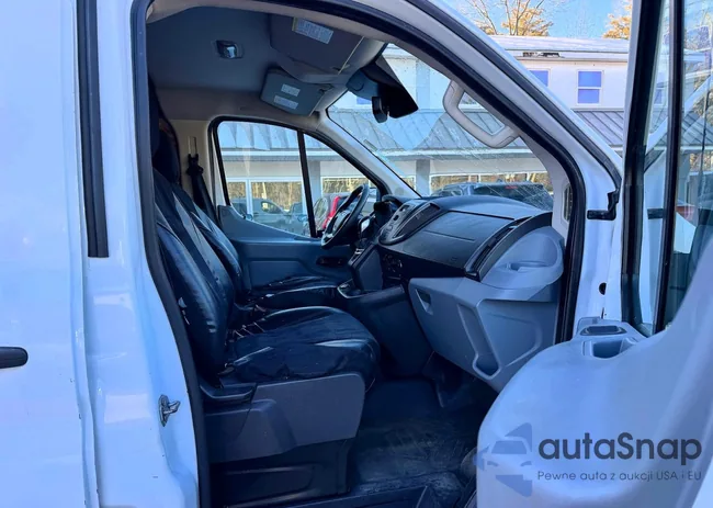 1FTYR1YM7HKA91645: 75994775