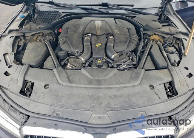 WBA7F0C57GGL99427: 76492415