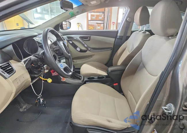 5NPDH4AE4GH716733: 75425315