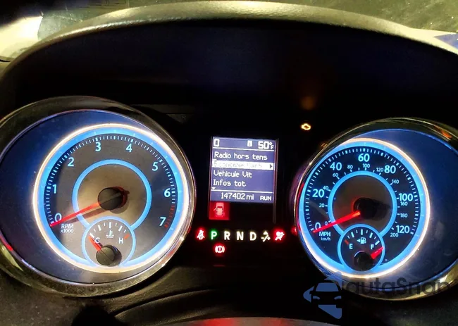 2C4RC1CG1FR716353: 77581595