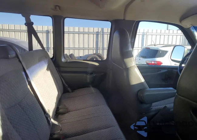 1GAHG39U651152123: 78281725