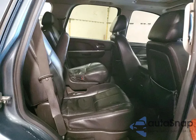 1GNUKBE08AR233192: 76014675