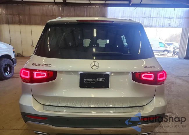 W1N4M4HB9LW040090: 77499235