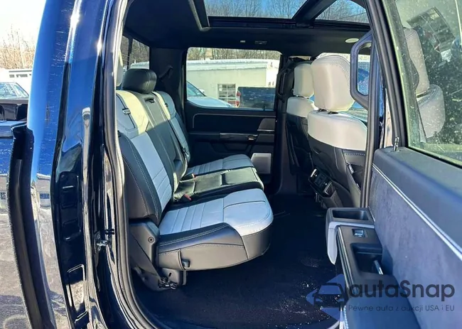 1FT6W7L79RWG28580: 75221735