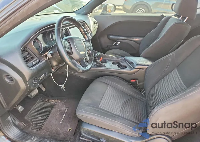 2C3CDZAG9GH331638: 77863635