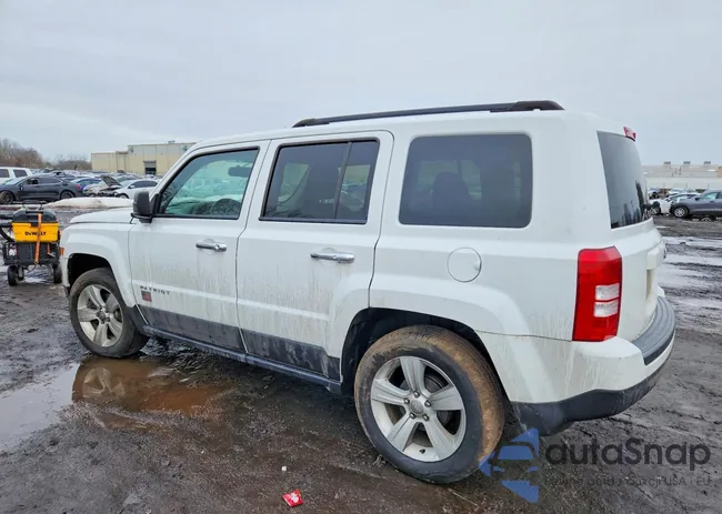 1C4NJPFA8GD640455: 76994275