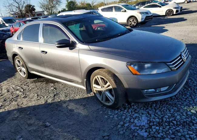 1VWBS7A38FC009599: 76213995