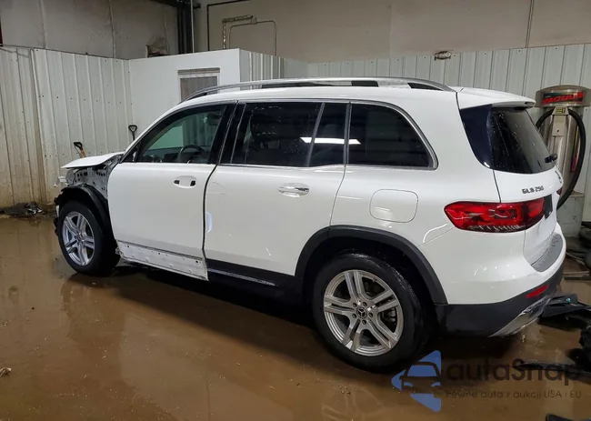 W1N4M4HB1LW027737: 76965355