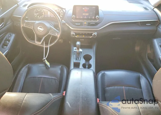 1N4BL4CV3MN304663: 77218215