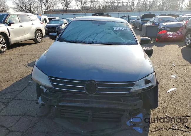 3VWD17AJ3GM259410: 77211265