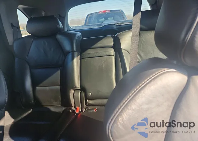 2HNYD28378H537810: 76491175