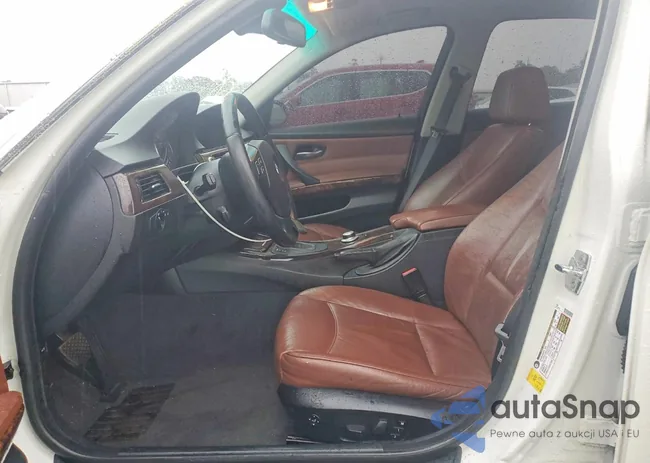 WBAVB73557PA85614: 77790325