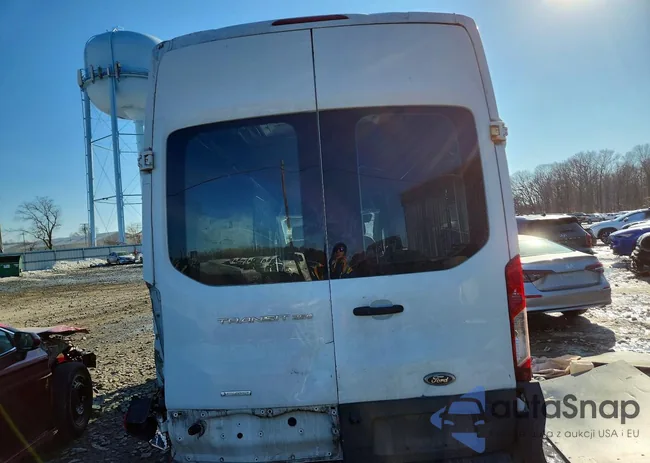 1FTYR3XG1HKA49933: 77161755