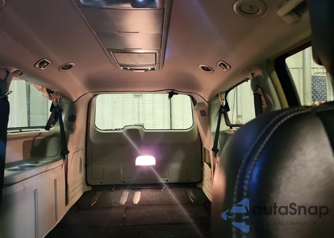 2C4RC1CG3DR565383: 77406175