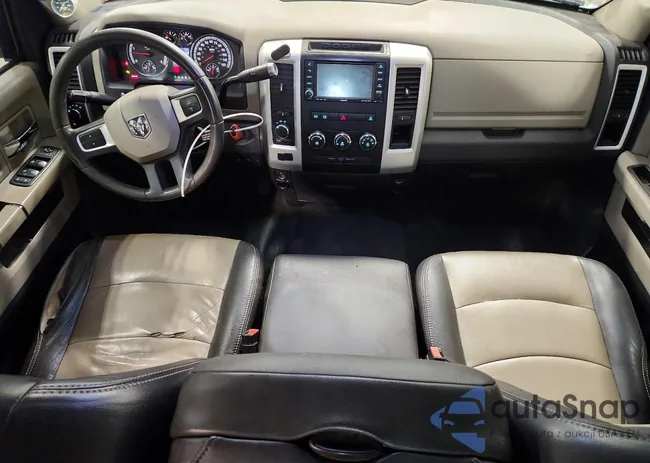 3D7UT2CL8AG174637: 78642995