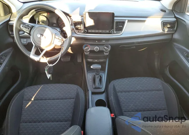 3KPA25AD2ME381389: 77413135