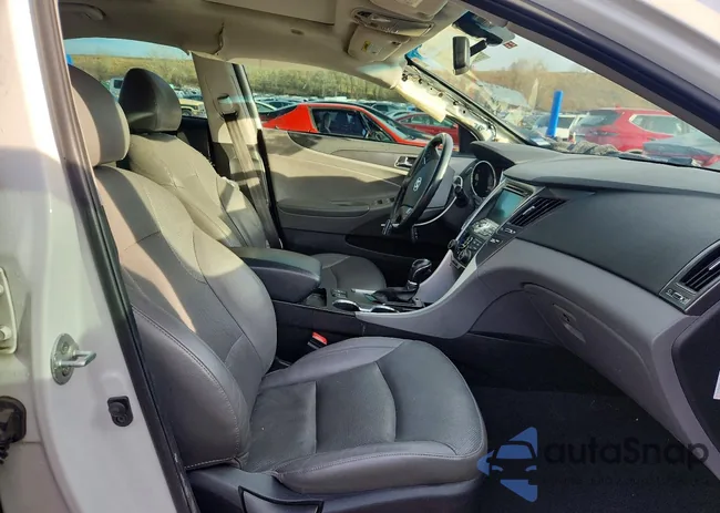 KMHEC4A48FA127938: 76463025