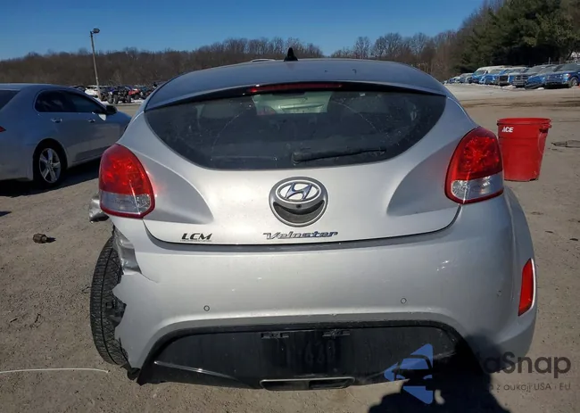 KMHTC6AD5GU264631: 76979805