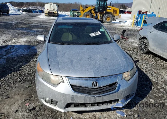 JH4CU2F43CC011826: 77123975