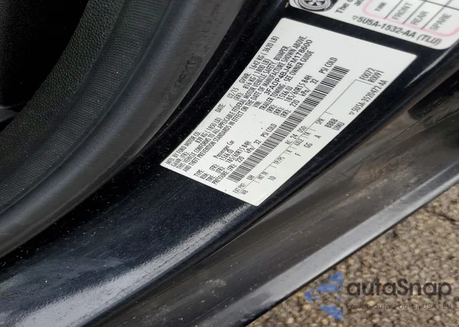 3FADP4BJ4FM178600: 77820535