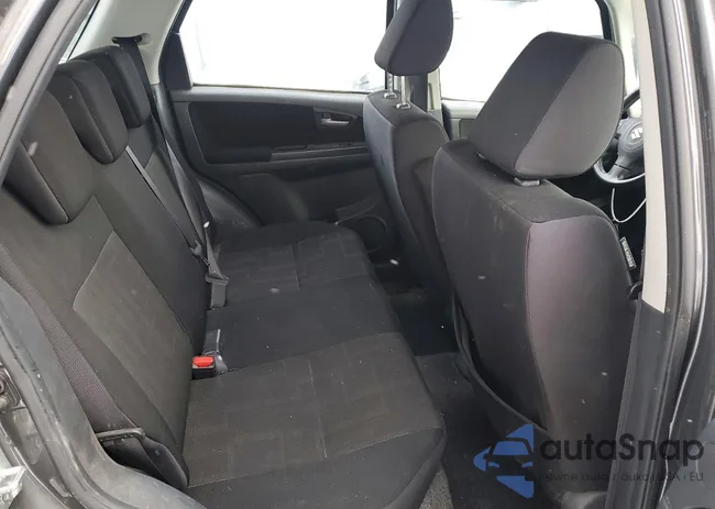 JS2YB5A32A6311419: 75749575