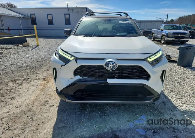 2T3E6RFV9NW033142: 76806115