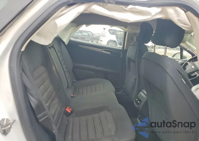 3FA6P0LU8HR127990: 79408245