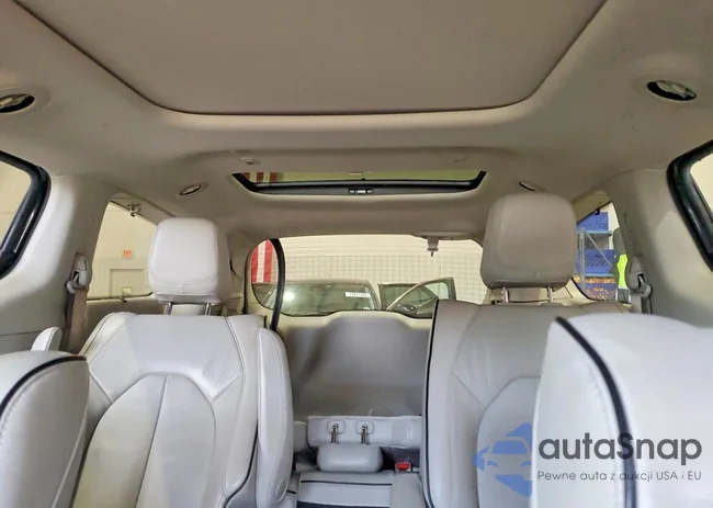 2C4RC1N78LR193289: 77594925