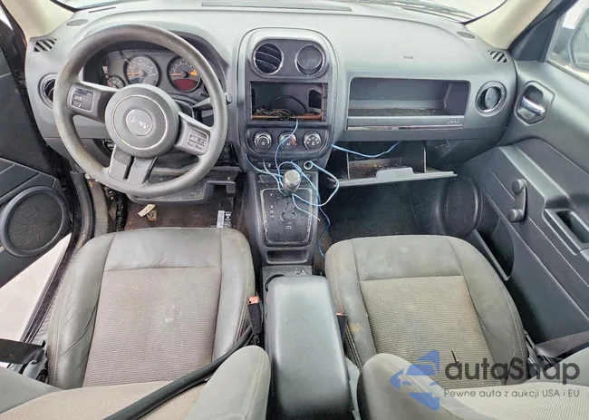 1C4NJPBA1HD166257: 77020995