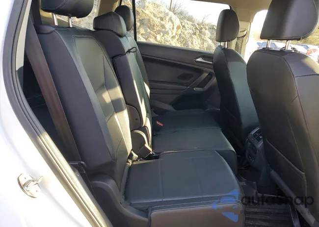 3VV3B7AX9JM083696: 76967085