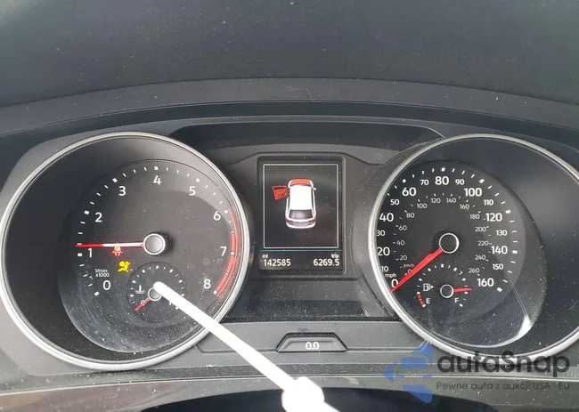 3VV3B7AX8KM076935: 79154775