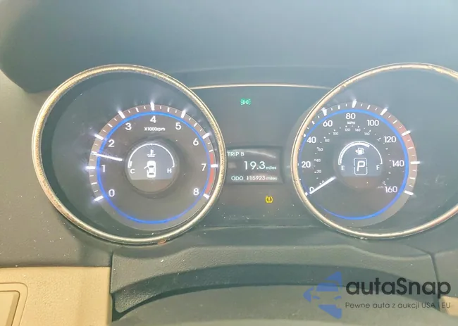 5NPEB4AC2BH217071: 76755825