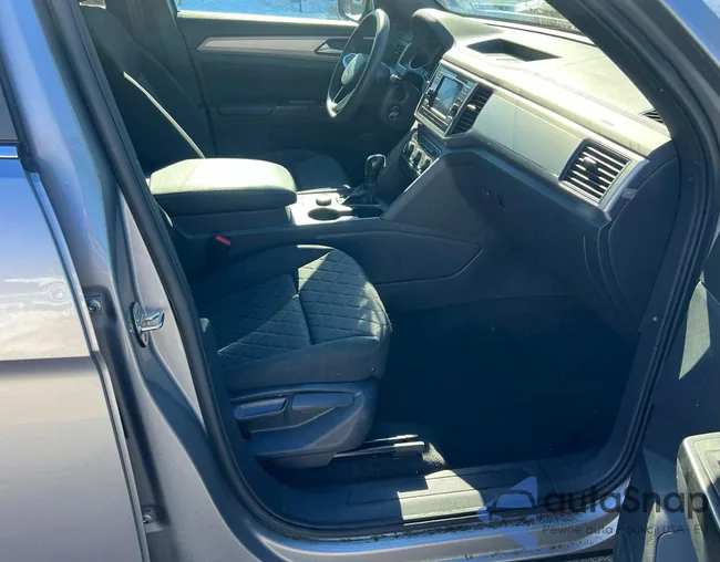 1V2GC2CA6LC203448: 79608565