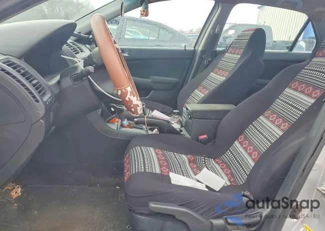 1HGCM56447A039382: 76206645