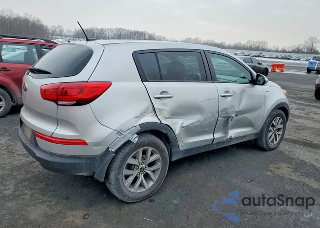 KNDPBCAC6G7812021: 77607435