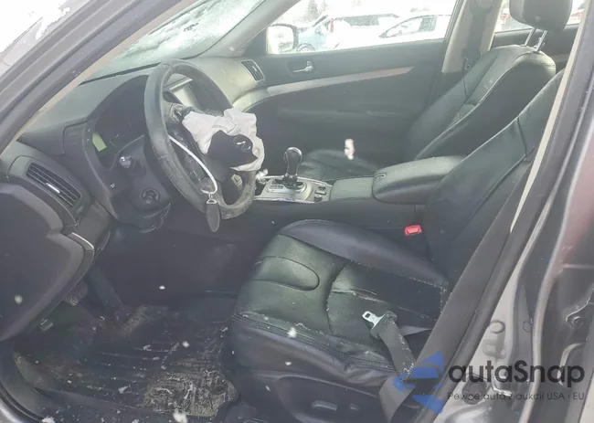 JN1CV6AR9AM457899: 74956555