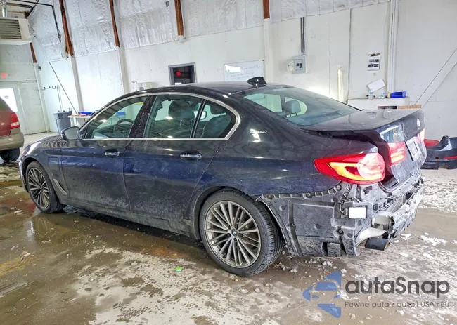 WBAJB1C55JB084752: 75165585