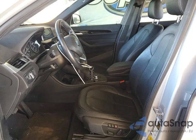 WBXHU7C34J5H41347: 75880395