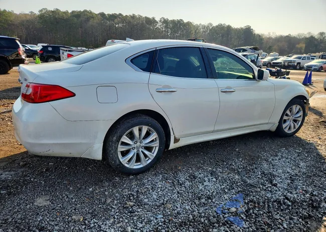 JN1BY1AR2BM373480: 79155355